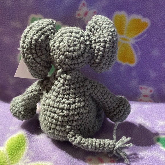 Crochet elephant - Picture 3 of 5